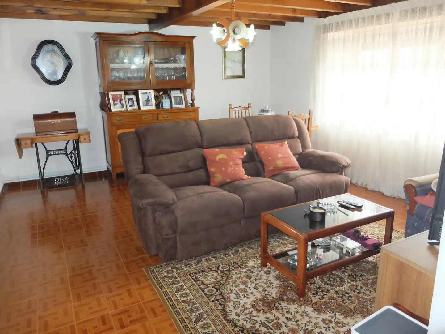 Sala de estar de Casa o chalet en venta en Tapia de Casariego con Calefacción y Parquet