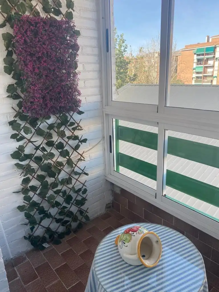 Terrassa de Pis de lloguer en Granada amb Aire condicionat, Calefacció i Terrassa