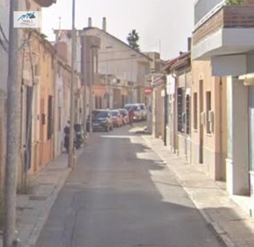 Vista exterior de Pis en venda en Cartagena amb Jardí privat