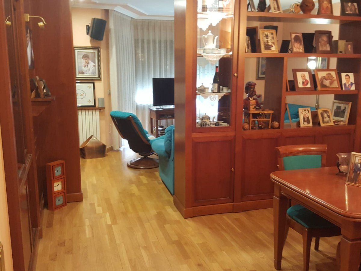 Sala d'estar de Pis en venda en  Albacete Capital amb Aire condicionat, Calefacció i Traster