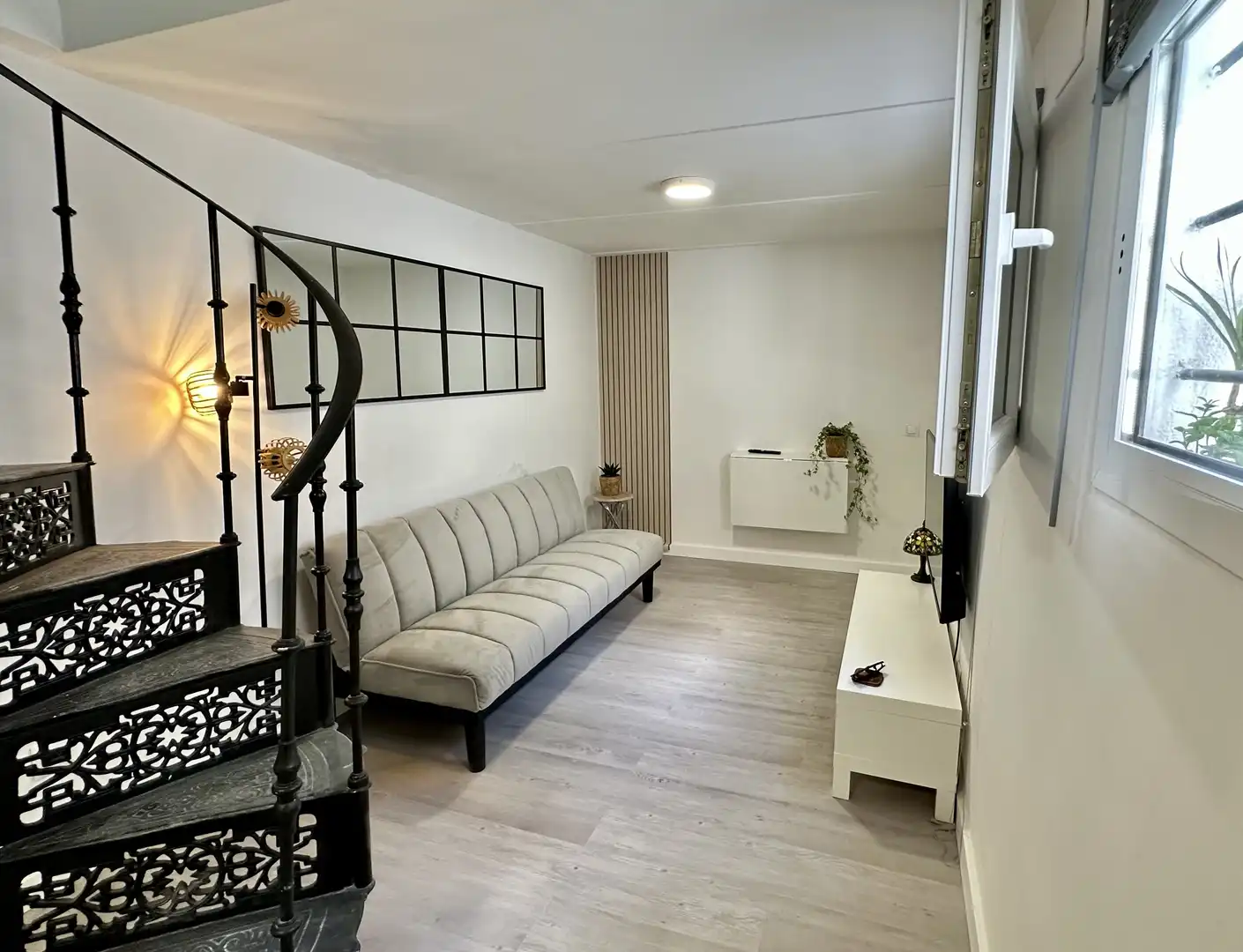 Wohnzimmer von Maisonette zum Verkauf in Madrid mit Parkett und Möbliert
