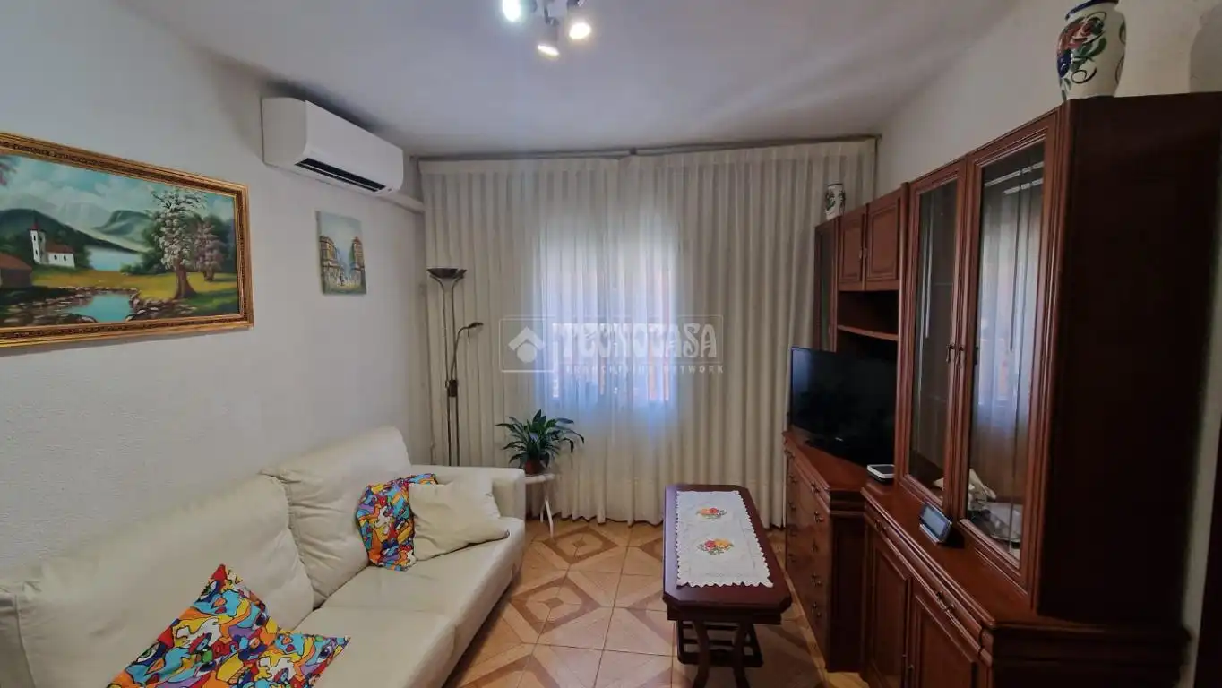 Sala de estar de Piso en venta en Madrid