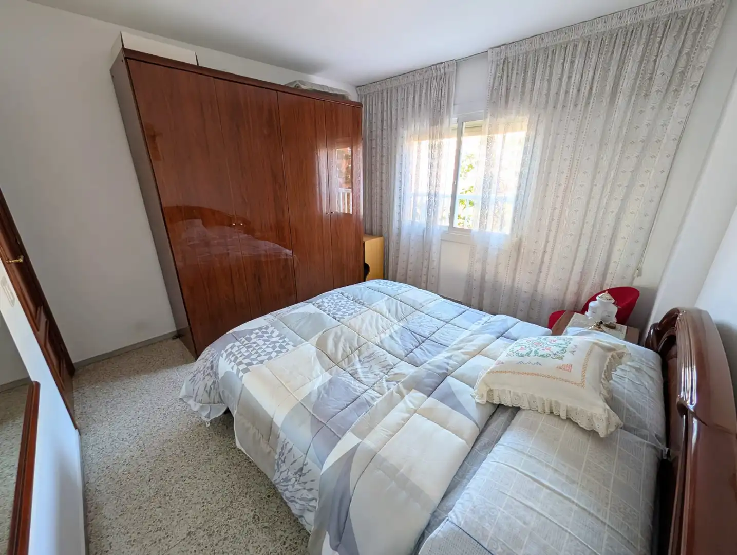 Habitación de Piso en venta en Badalona con Aire acondicionado, Amueblado y Balcón