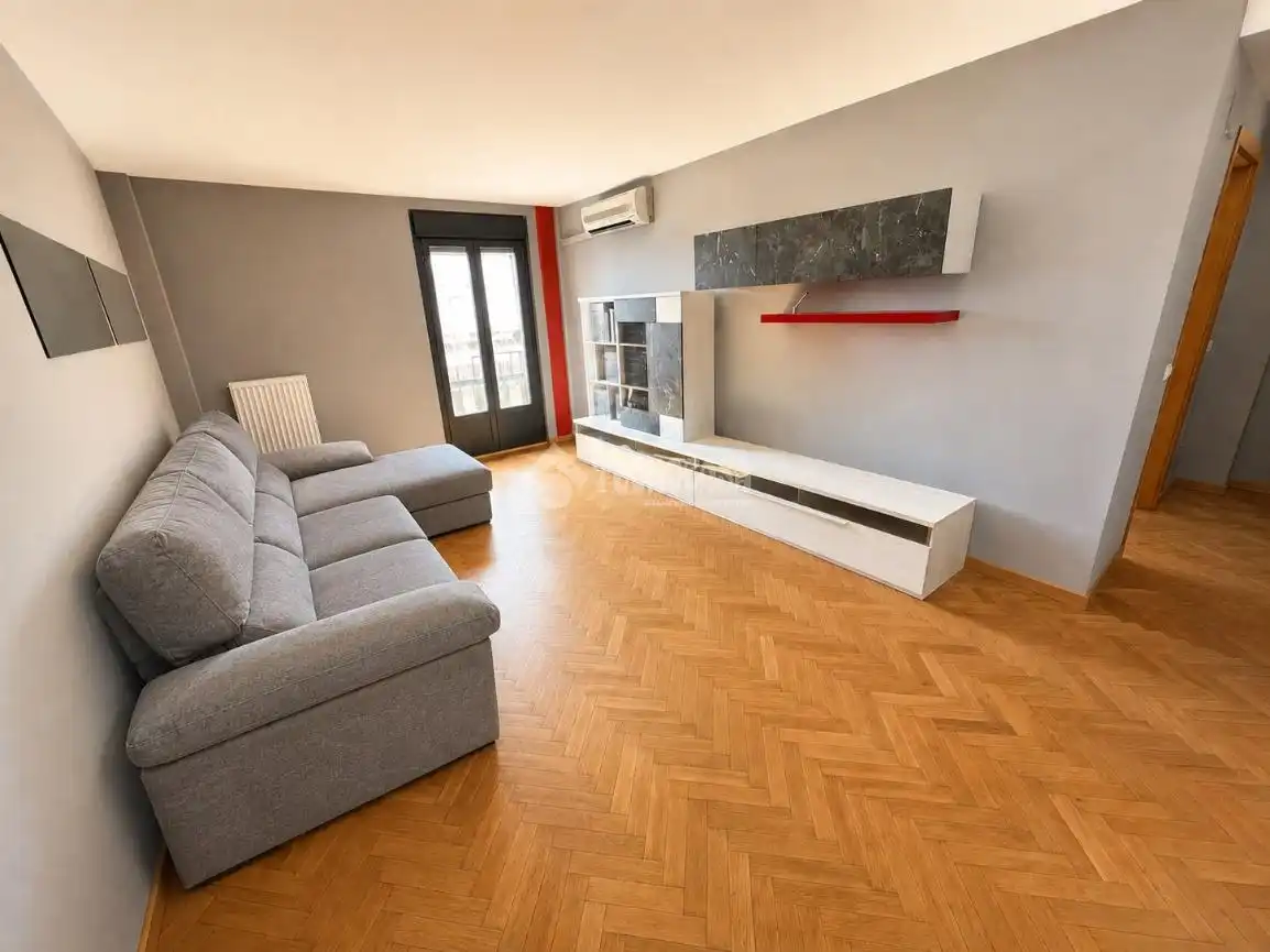 Living room of Flat for sale in Pinto  with Air Conditioner, Heating and Parquet flooring