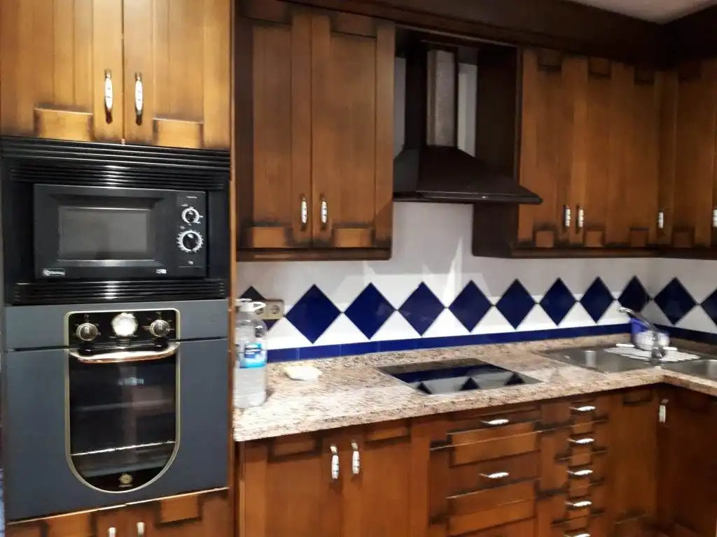 Cuina de Casa o xalet en venda en El Campillo de la Jara amb Aire condicionat, Calefacció i Jardí privat