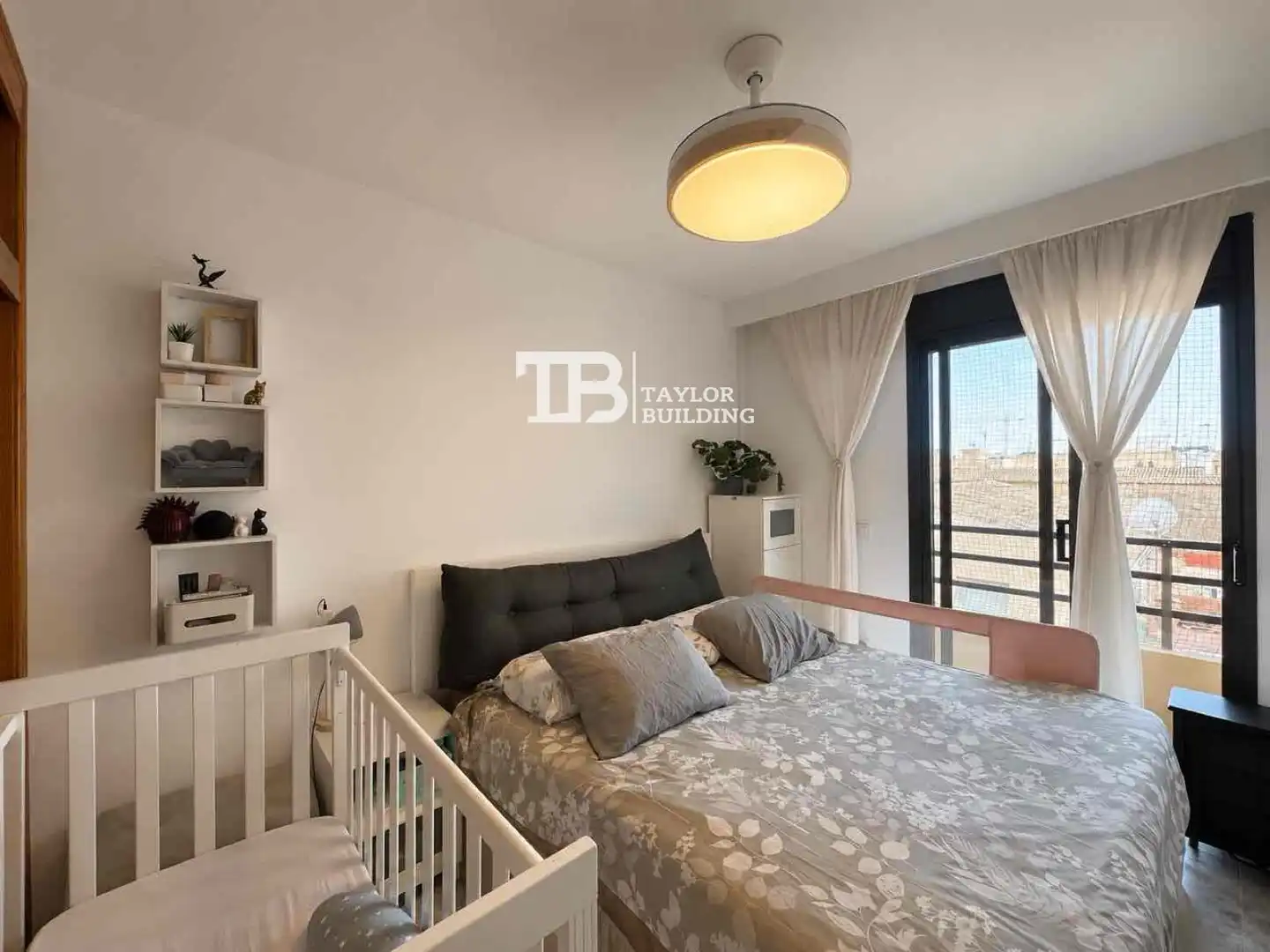 Dormitori de Pis en venda en  Palma de Mallorca amb Aire condicionat, Calefacció i Terrassa