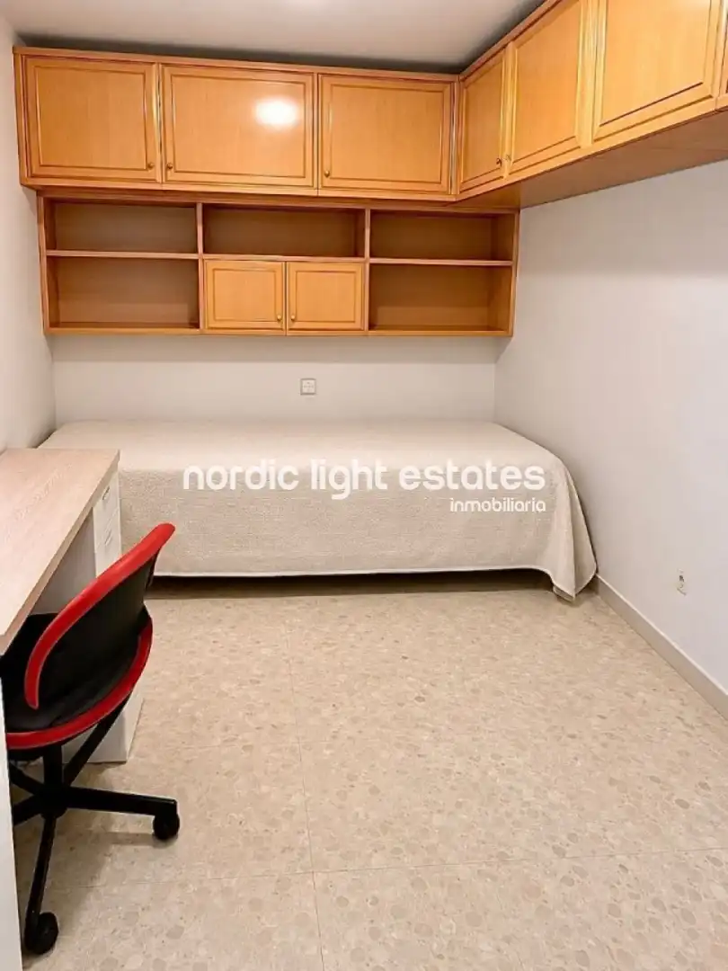 Außenansicht von Wohnung zum Verkauf in Málaga mit Terrasse, Schwimmbad und Möbliert