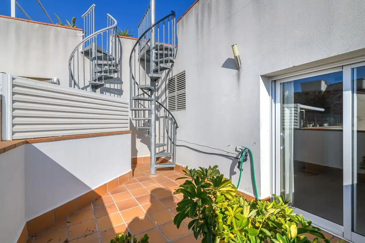 Terraza de Ático en venta en Sitges con Calefacción, Terraza y Balcón