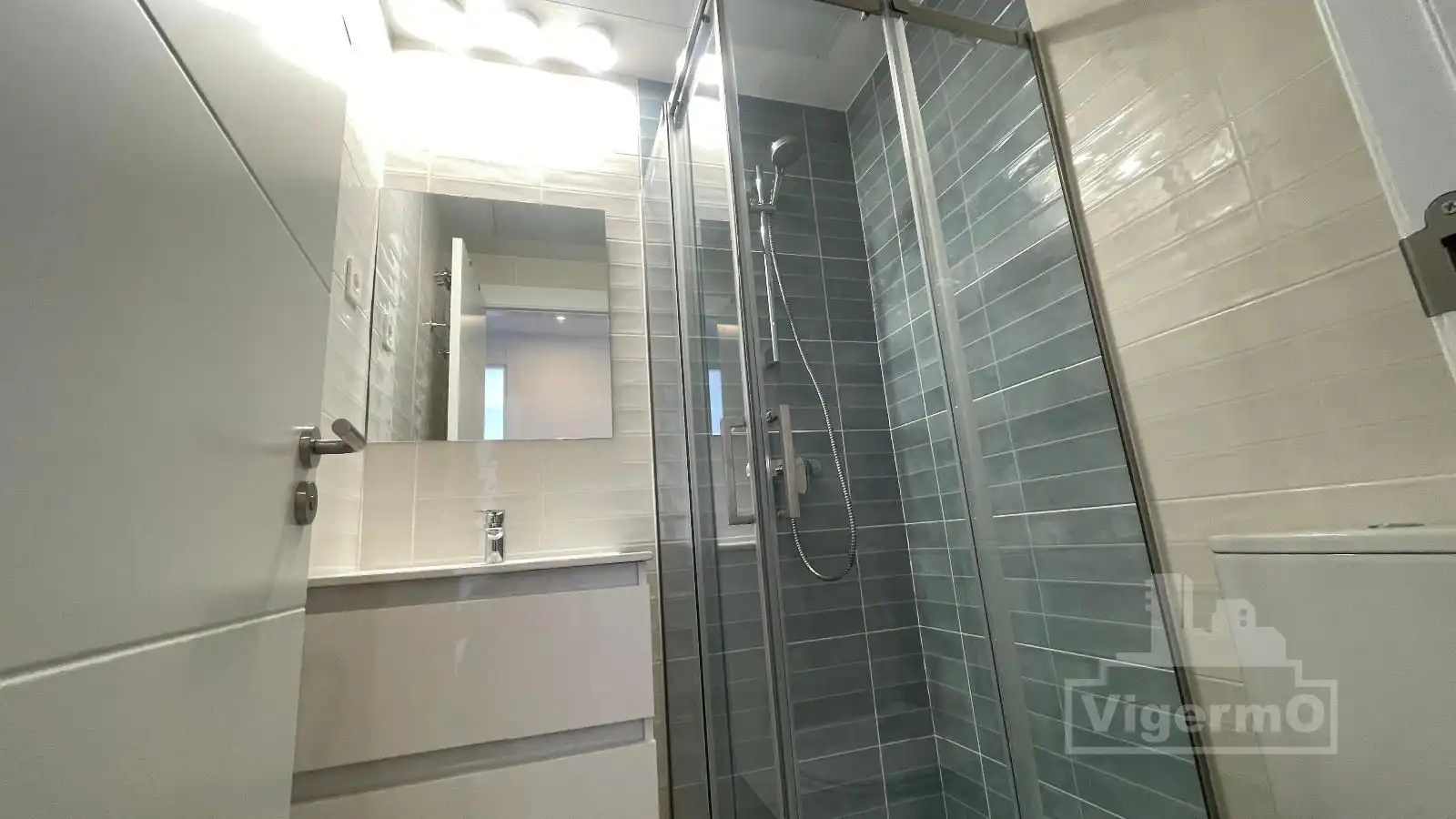 Bany de Pis de lloguer en Torrejón de Ardoz amb Calefacció, Terrassa i Piscina