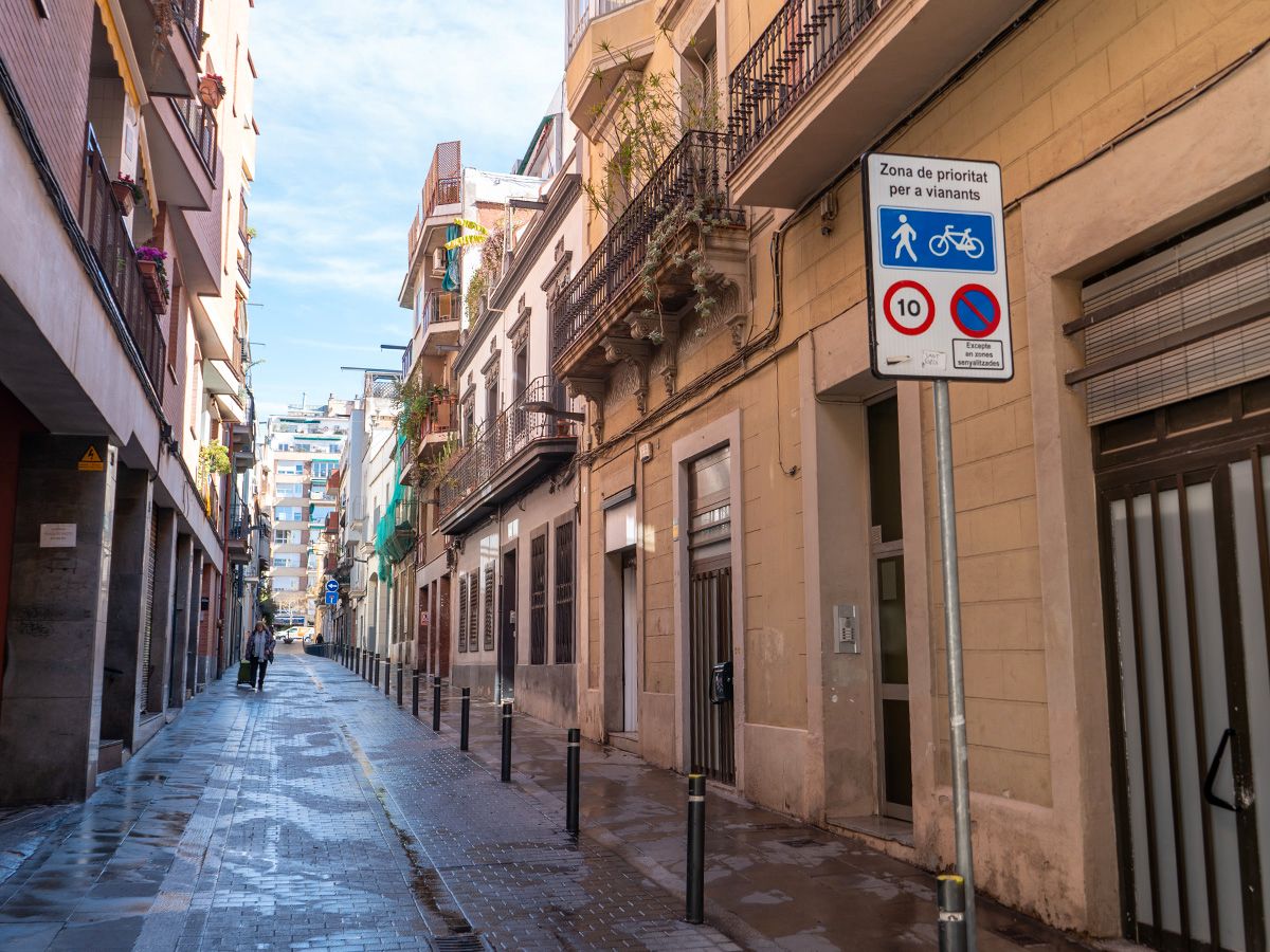 Vista exterior de Local en venta en  Barcelona Capital