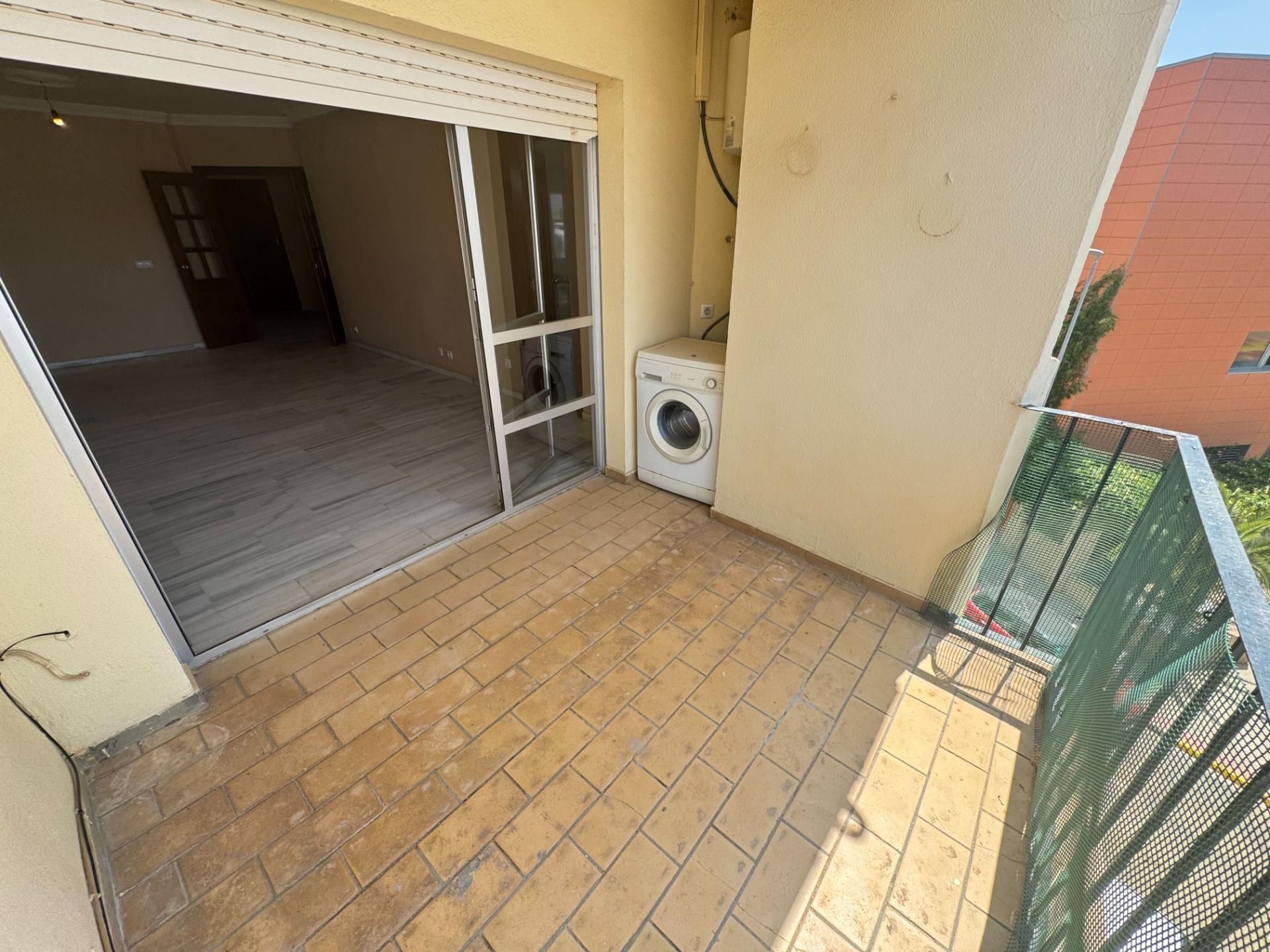 Terrassa de Pis en venda en Dos Hermanas amb Terrassa i Traster