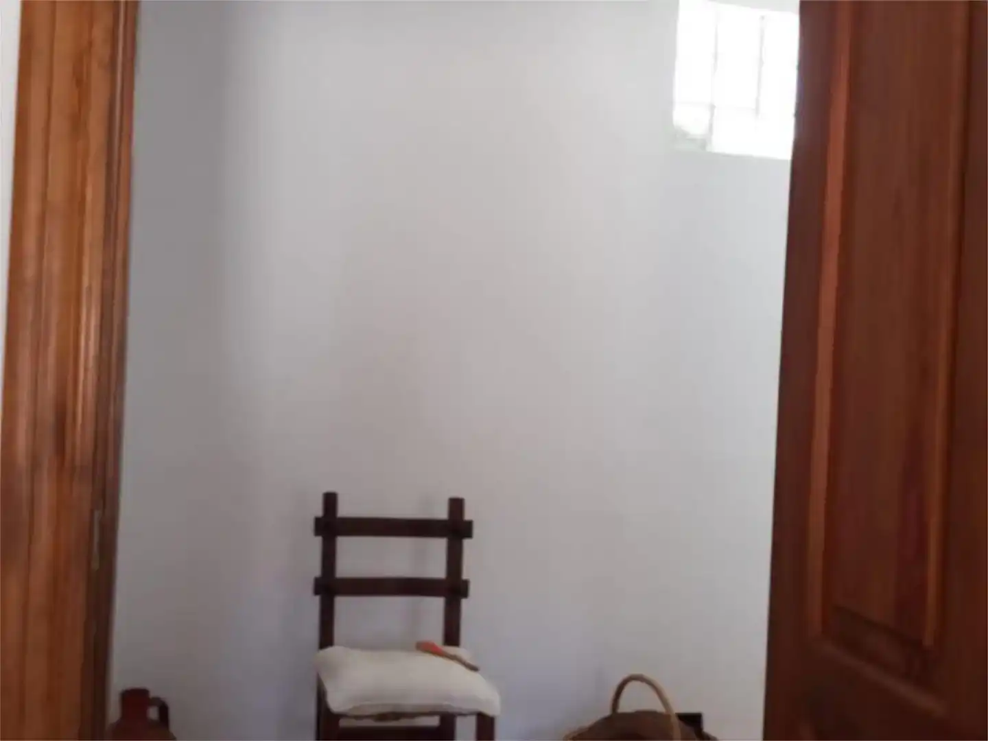 Dormitori de Casa adosada en venda en Cubillas de Santa Marta amb Jardí privat, Traster i Moblat