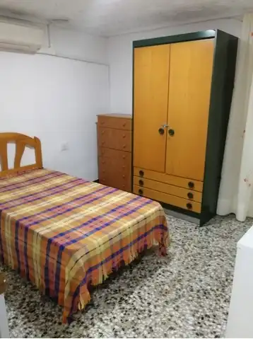 Flat with terrace to rent in Elche ciudad, imagen 5