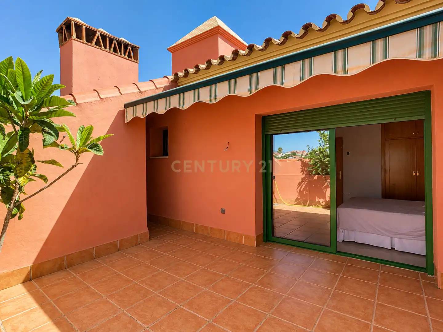 Apartamento con ascensor en venta en Calle las Dalias, Fuengirola, Spain, imagen 38