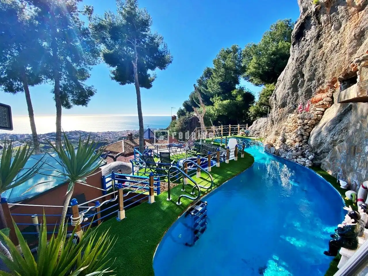 Swimming pool of Houses for rent in Málaga  with Air Conditioner, Heating and Private garden