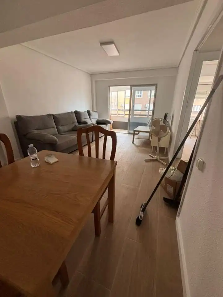 Sala de estar de Piso de alquiler en Valencia con Aire acondicionado y Amueblado