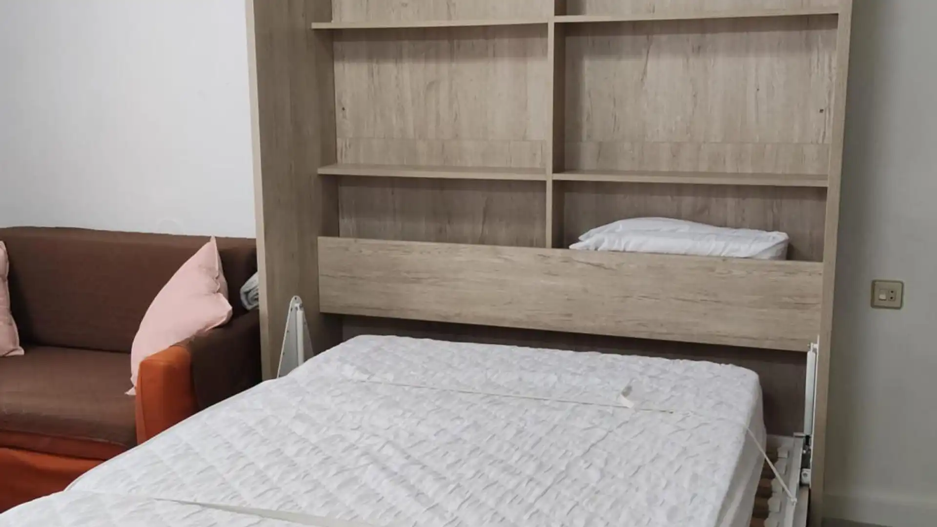 Bedroom of Study for rent in  Granada Capital  with Air Conditioner, Heating and Furnished