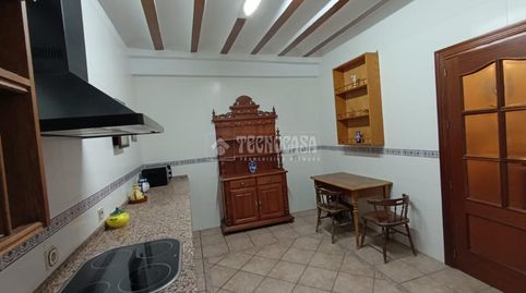 Foto 4 de Casa adosada en venta en La Carolina, Jaén