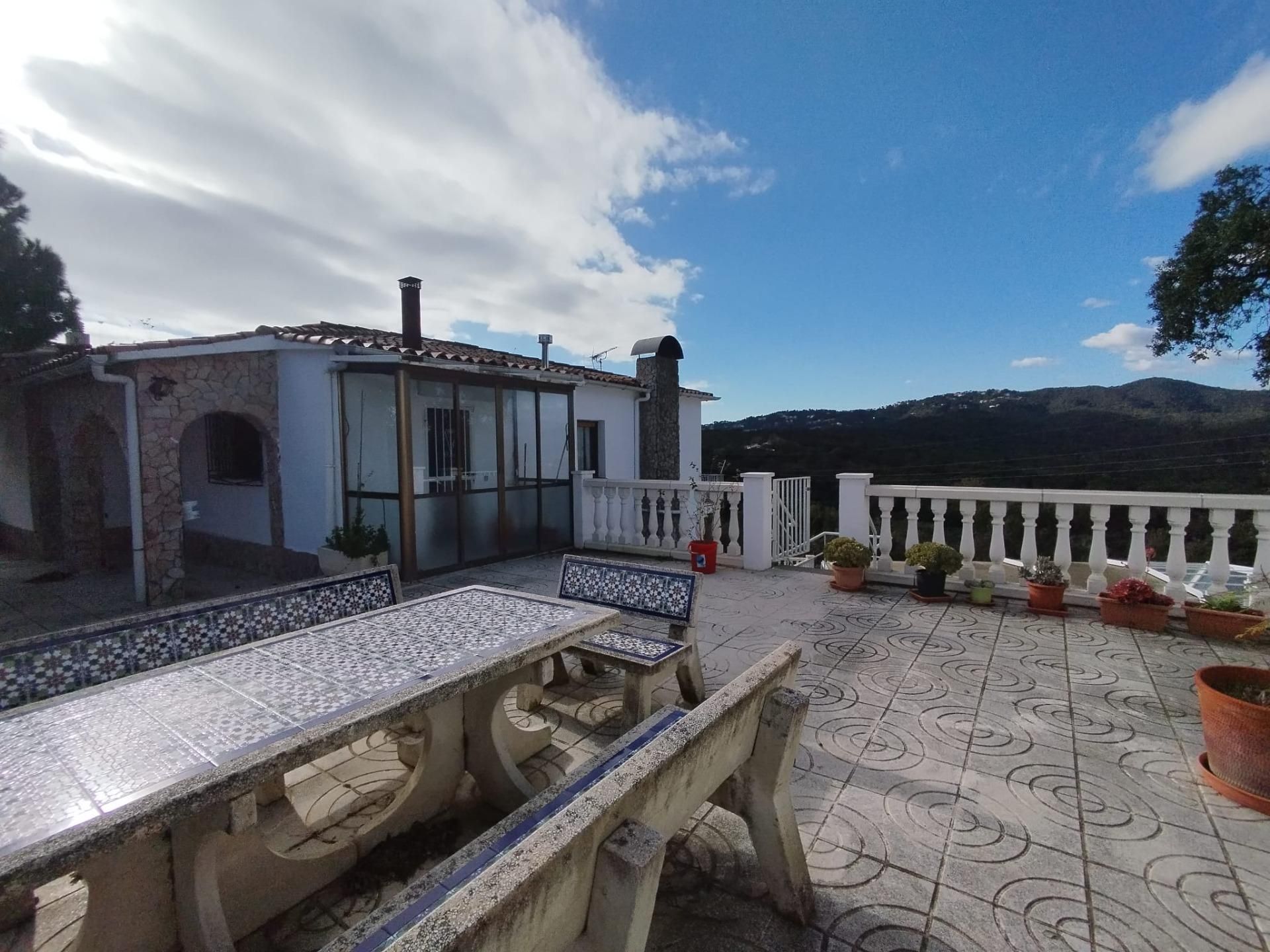 Terrassa de Casa o xalet en venda en Palafolls amb Calefacció, Jardí privat i Terrassa