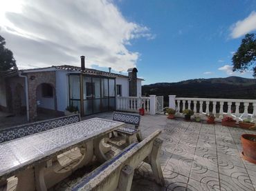 Villa avec balcon à vendre à Palafolls