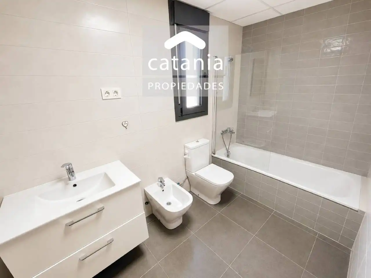 Casa bifamiliare con piscina in vendita a Calle Magnòlia, imagen 16