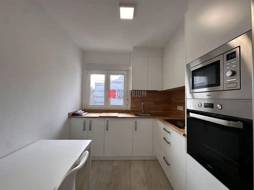 Cocina de Piso en venta en A Estrada  con Calefacción, Trastero y Amueblado