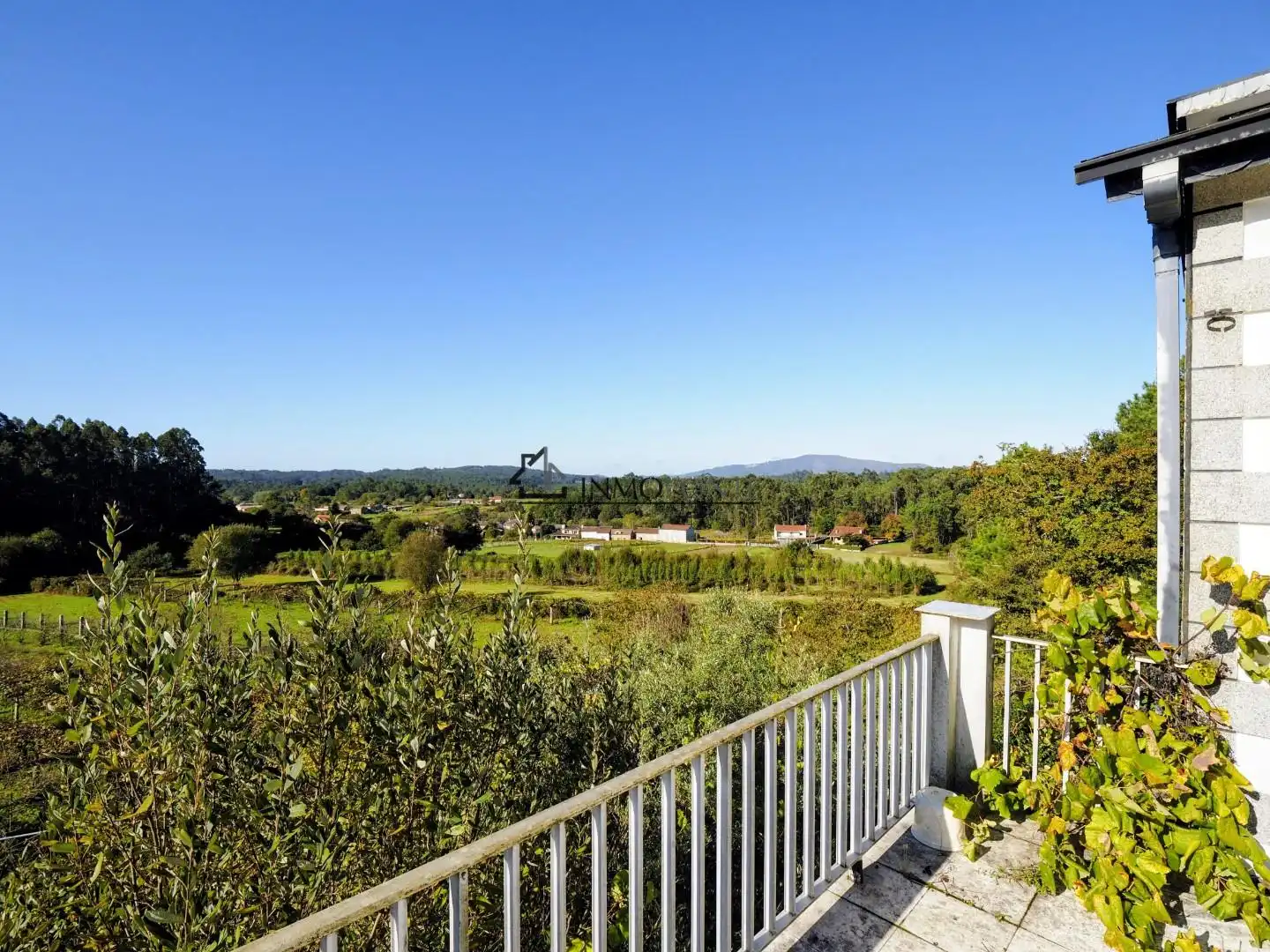 Jardí de Casa o xalet en venda en Moraña amb Jardí privat