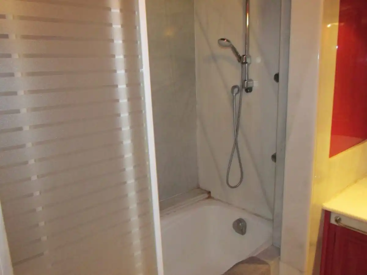 Bathroom of Attic for sale in  Logroño  with Air Conditioner, Heating and Terrace