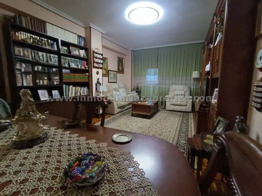 Sala de estar de Piso en venta en  Logroño con Aire acondicionado, Calefacción y Parquet