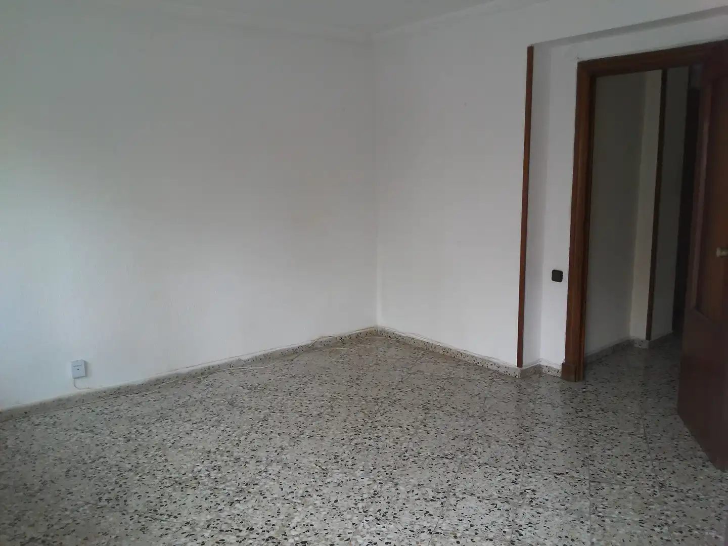 Piso en venta en Zaragoza con Calefacción, Terraza y Horno