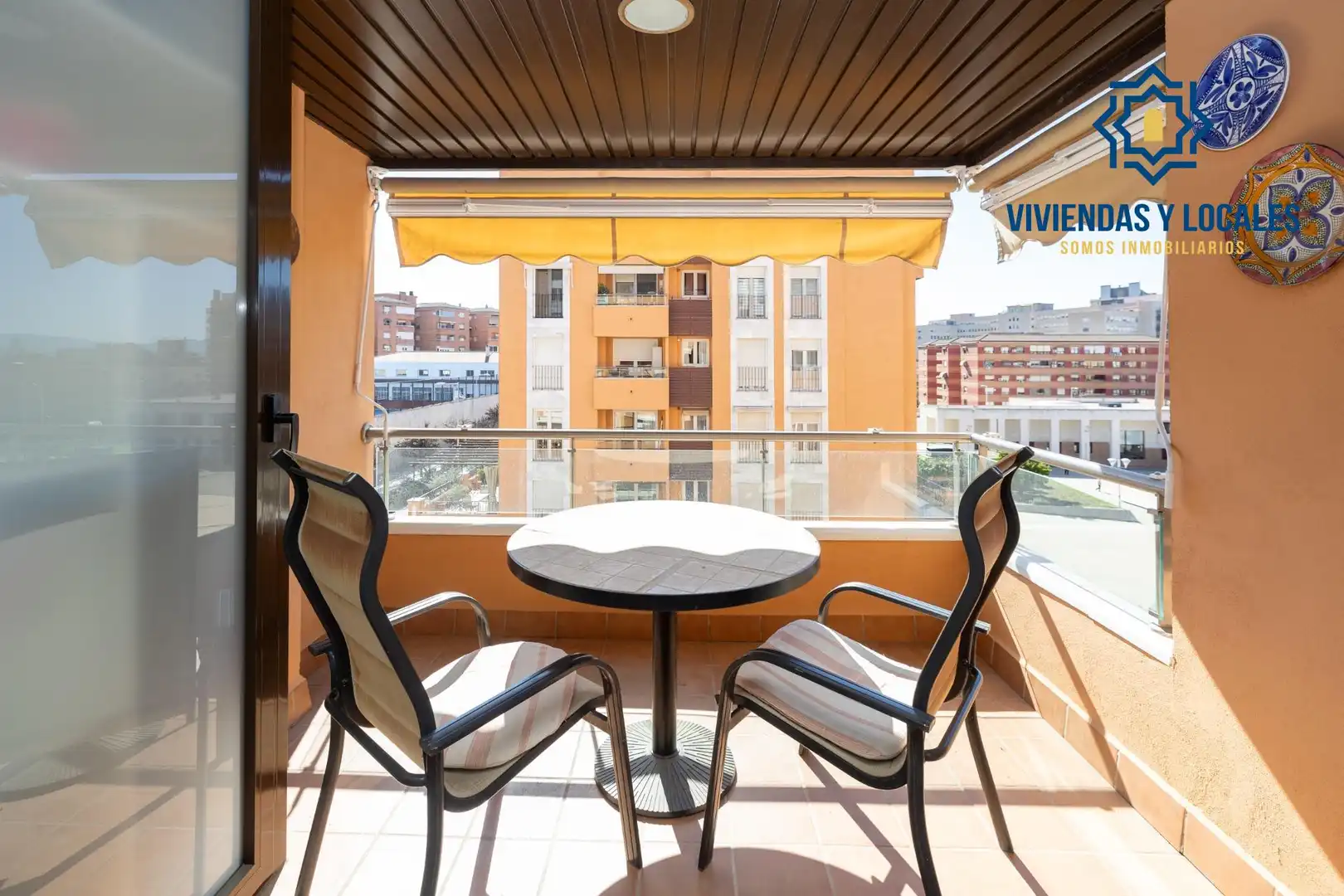 Appartement avec terrasse à vendre à Plaza CIUDAD DE LOS CARMENES, imagen 2