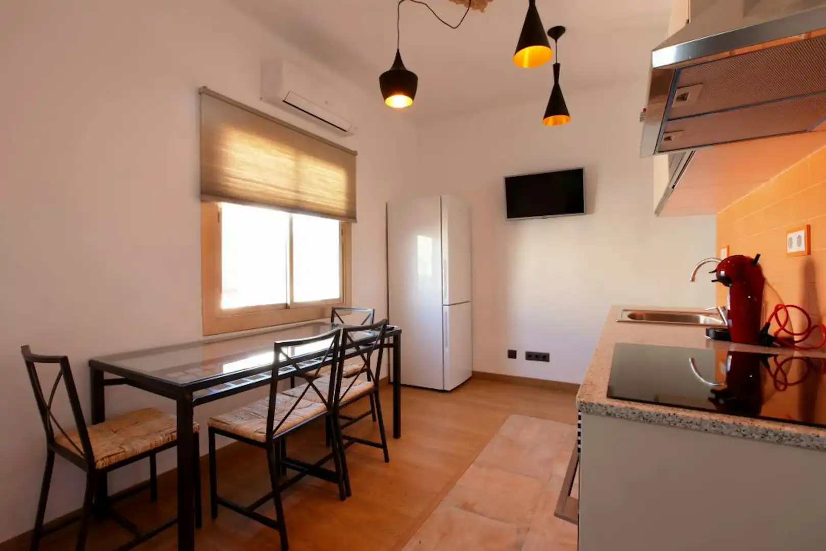 Kitchen of Flat for rent in Barcelona  with Air Conditioner, Heating and Furnished