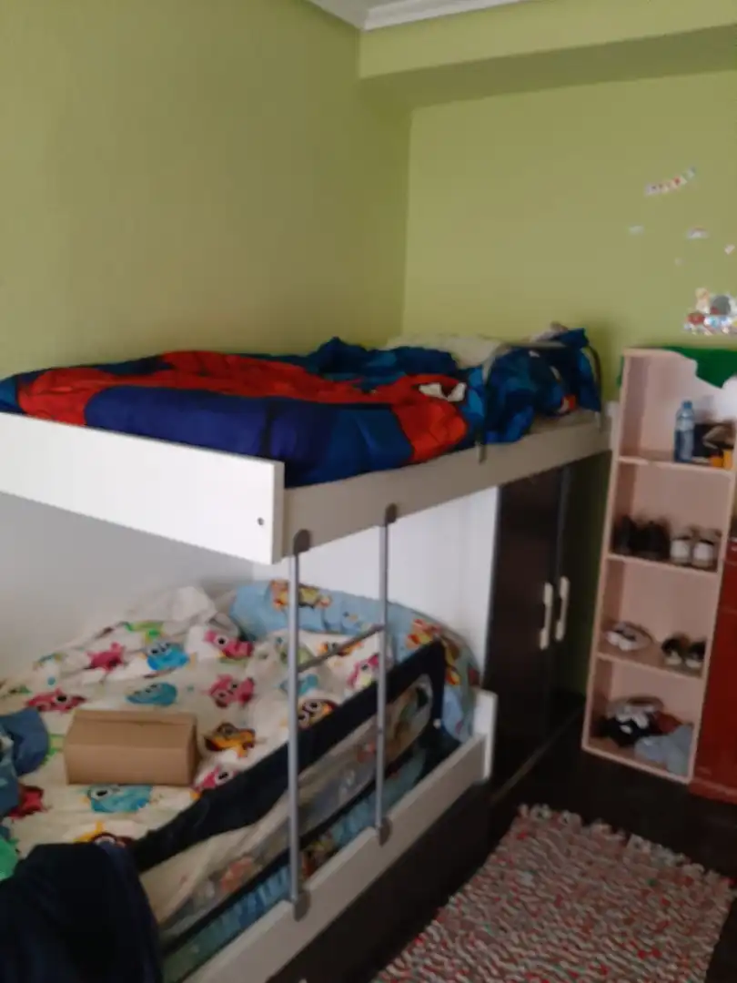 Habitación de Casa adosada en venta en Robledo con Aire acondicionado, Calefacción y Amueblado