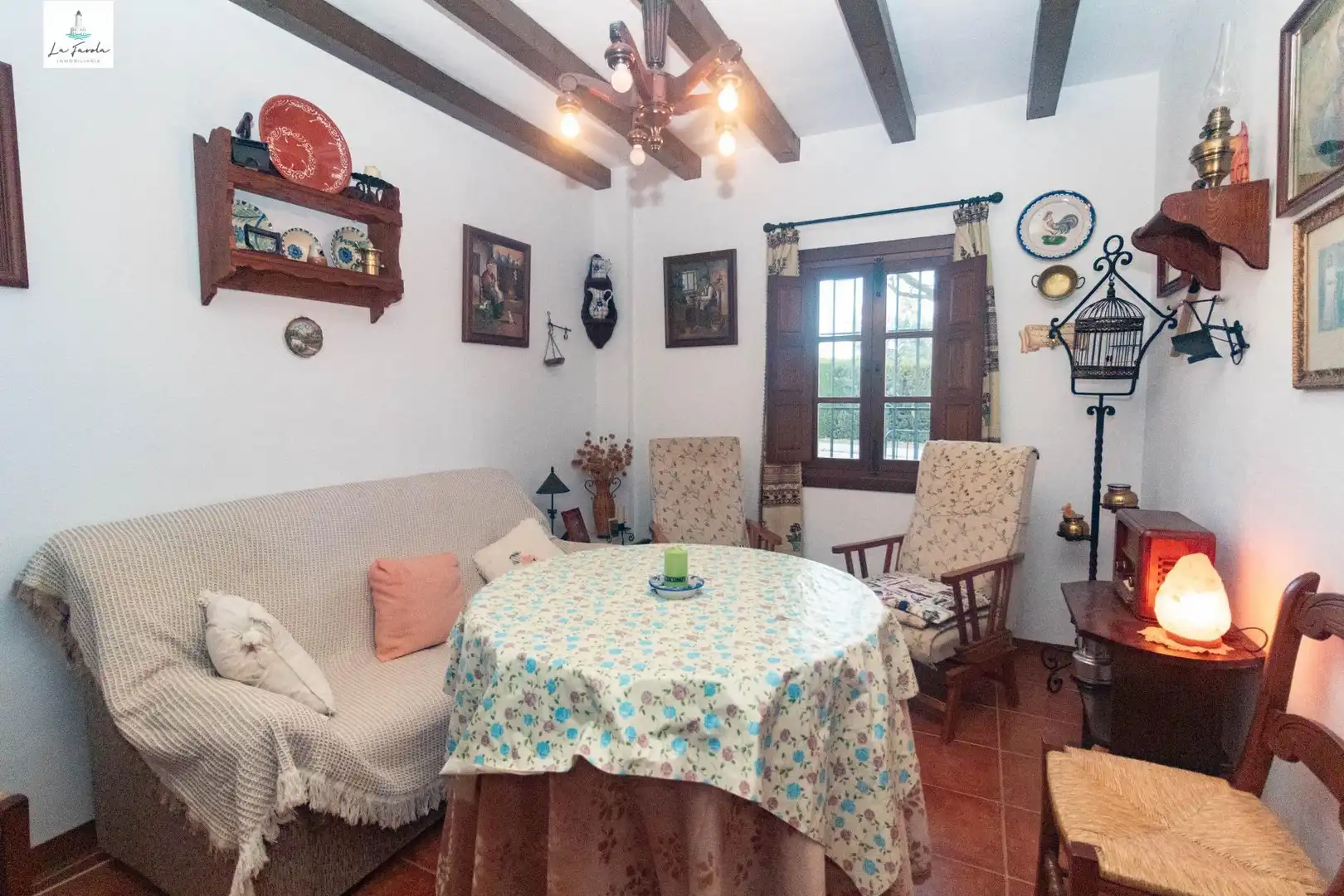 Menjador de Casa adosada en venda en Archidona amb Jardí privat i Moblat