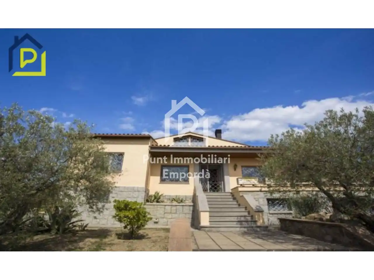 Vista exterior de Casa o chalet en venta en Sant Climent Sescebes con Calefacción, Jardín privado y Terraza