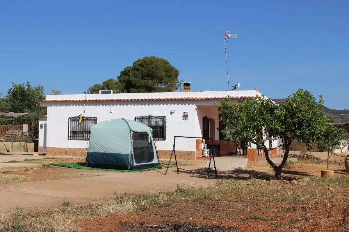 Außenansicht von Haus oder Chalet zum Verkauf in Estivella mit Klimaanlage, Heizung und Terrasse