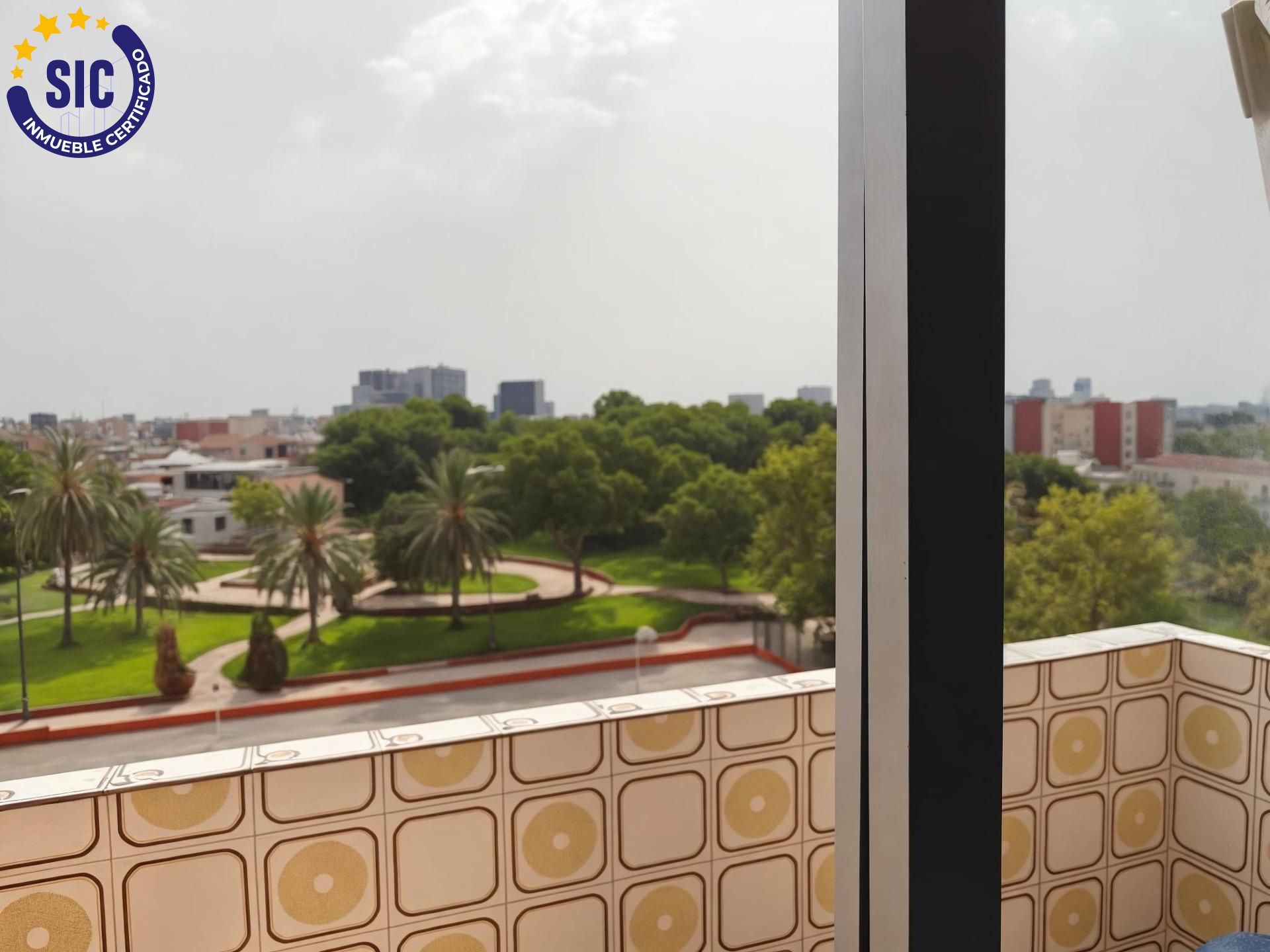 Bedroom of Flat for sale in  Valencia Capital  with Balcony