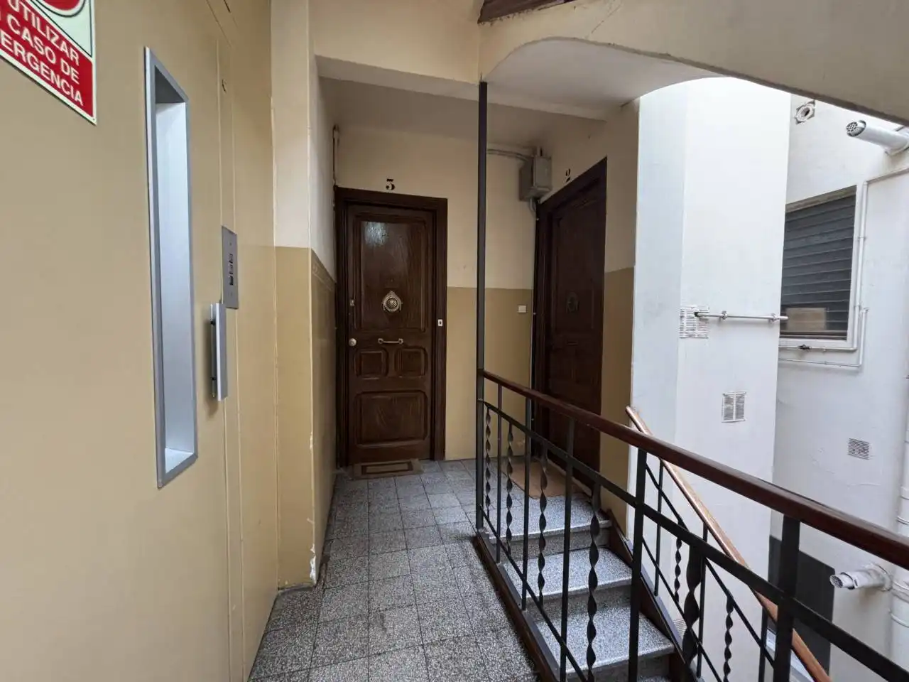 Büro zur Miete in Barcelona mit Alarm
