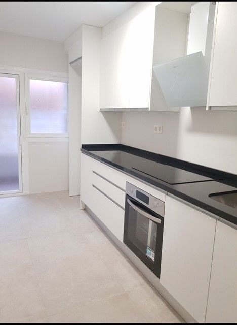 Kitchen of Flat to rent in  Granada Capital  with Terrace and Balcony