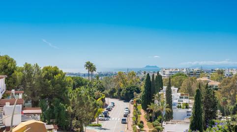 Foto 3 de Dúplex en venda a Calle Sierra Bermeja, 1k, Lomas de Marbella Club, Marbella