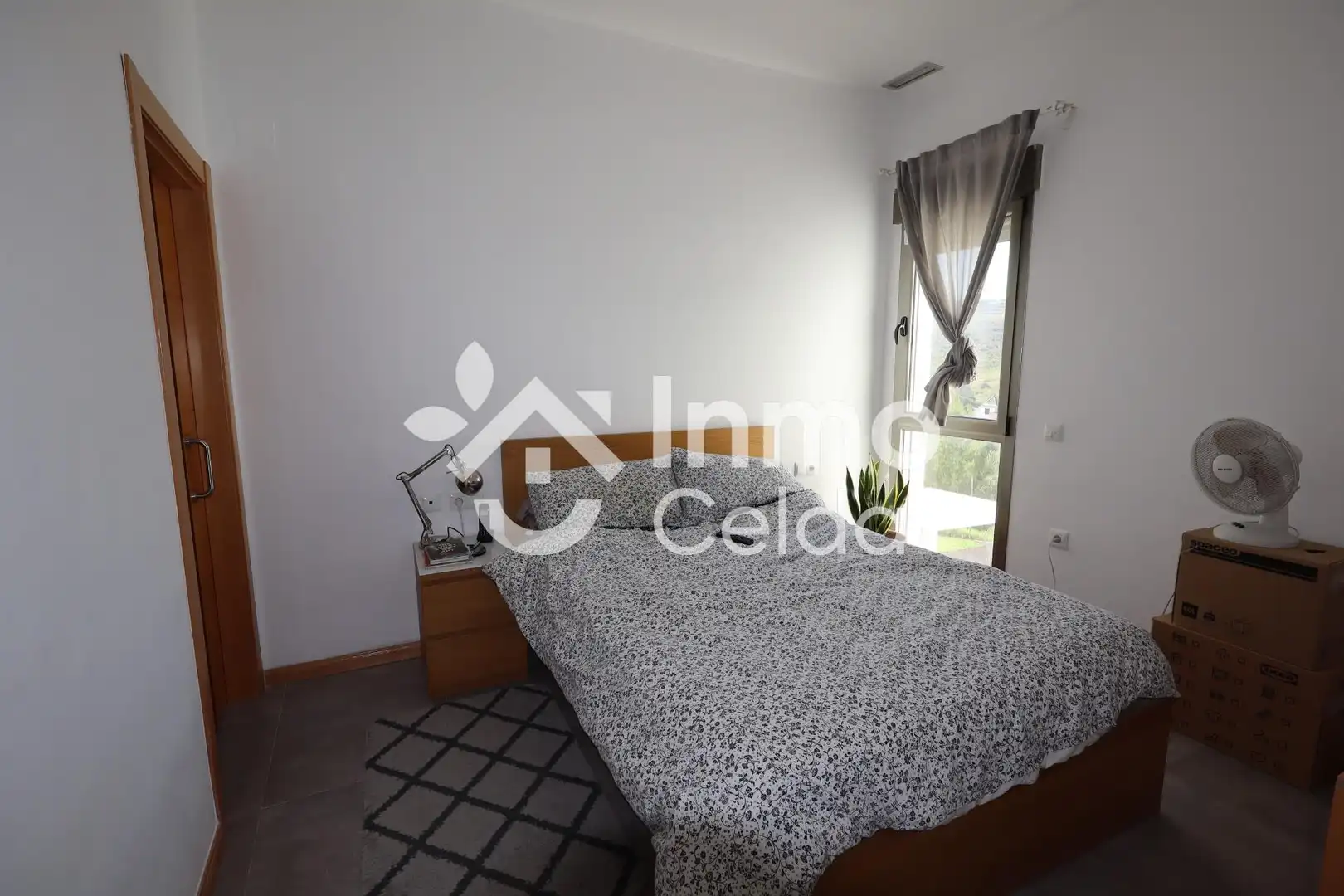Habitación de Casa o chalet en venta en Chiva con Aire acondicionado, Calefacción y Jardín privado