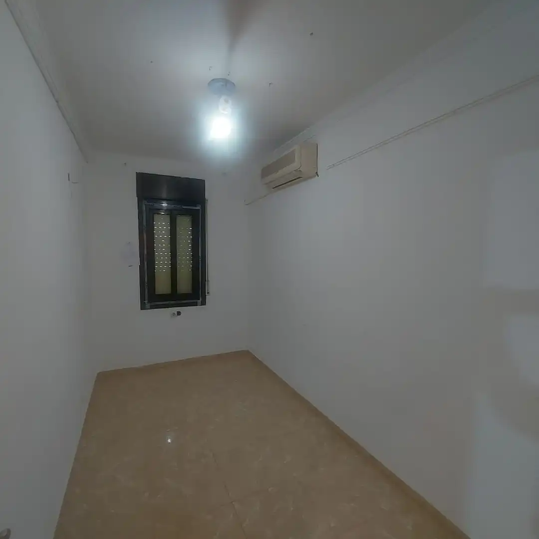 Habitación de Piso en venta en Gavà con Aire acondicionado, Terraza y Horno