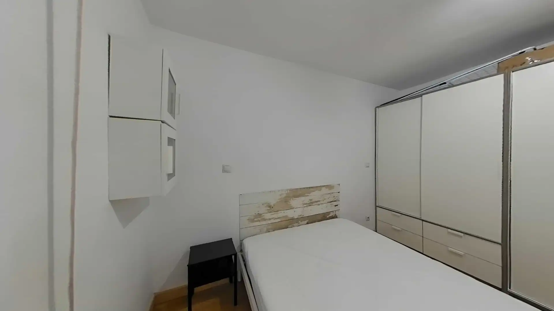 Flat for rent in Calle del Corregidor Señor de la Elipa, Marroquina