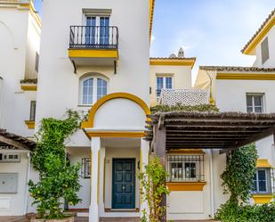 Exterior view of Single-family semi-detached for sale in Estepona  with Air Conditioner, Terrace and Storage room