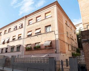 Exterior view of Planta baja for sale in  Barcelona Capital  with Heating, Private garden and Oven