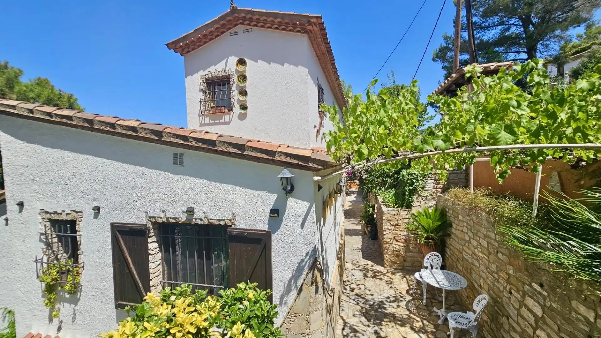 Vista exterior de Casa o xalet en venda en Residencial Begur - Esclanyà