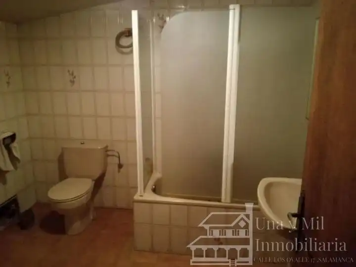 Baño de Casa o chalet en venta en Membribe de la Sierra