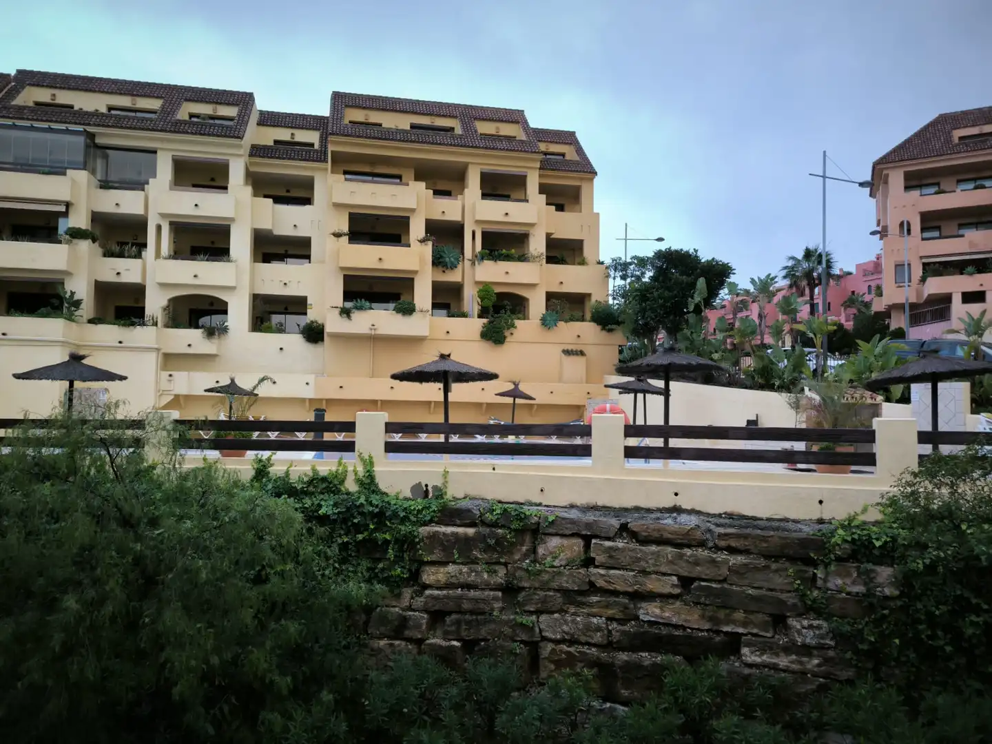 Vista exterior de Apartamento en venta en Manilva con Aire acondicionado, Terraza y Trastero