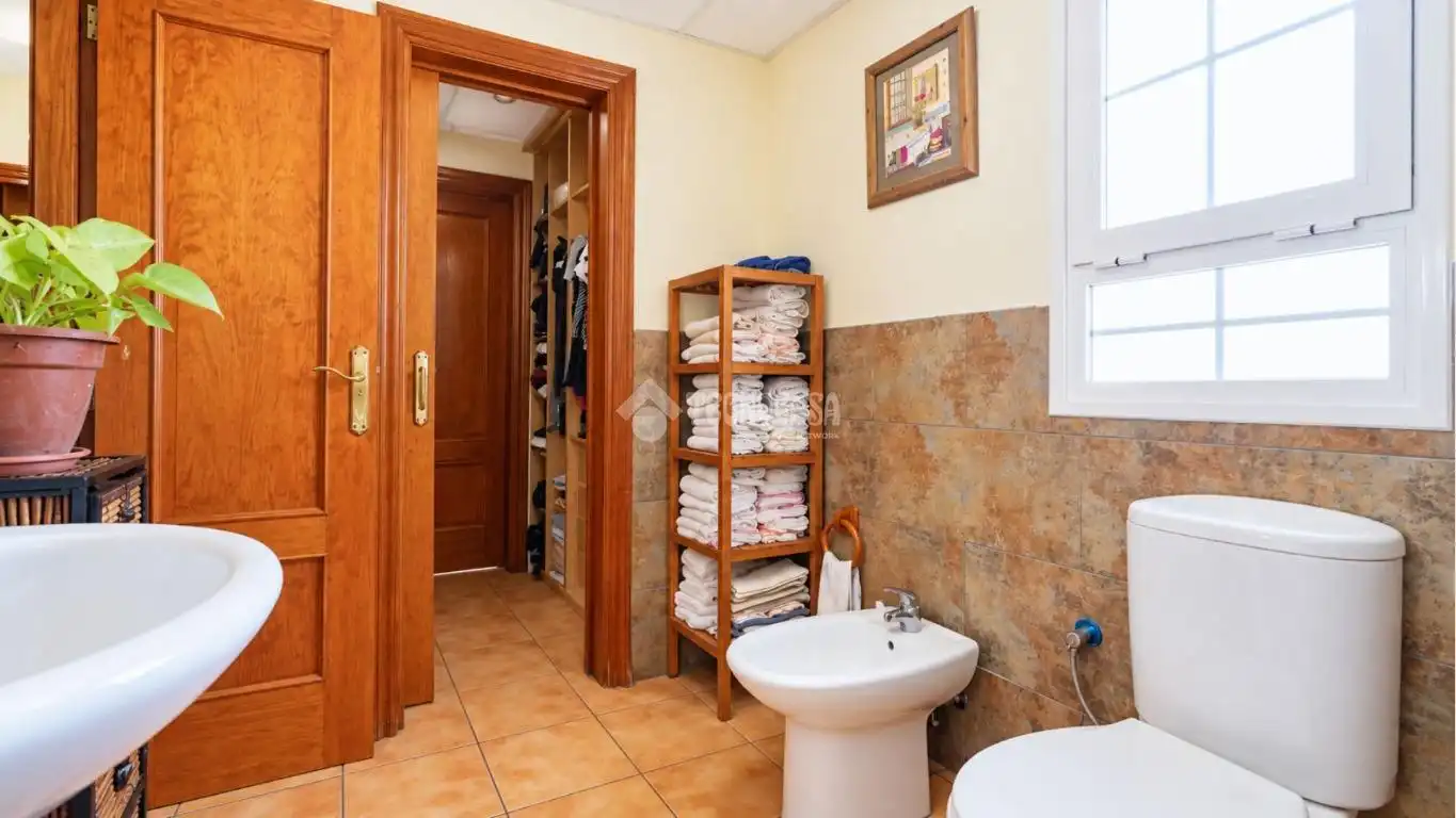 Casa aparellada en venda a Suroeste, imagen 17