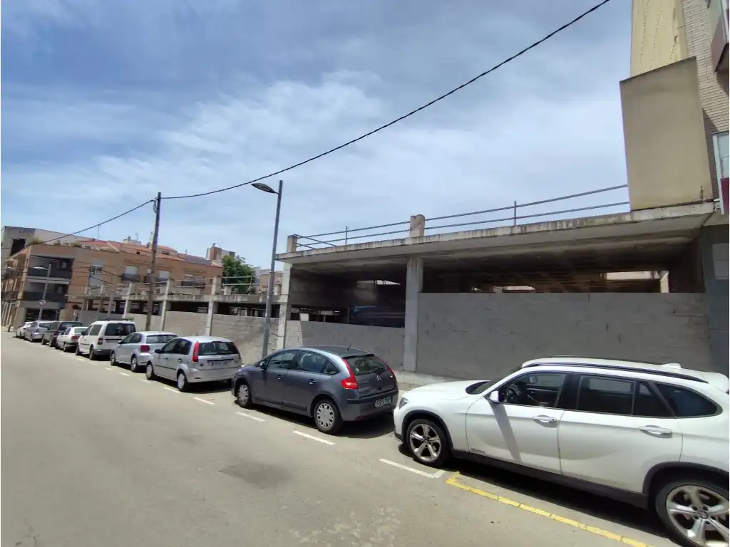 Others for sale in Calle Marti Franquesa, imagen 3
